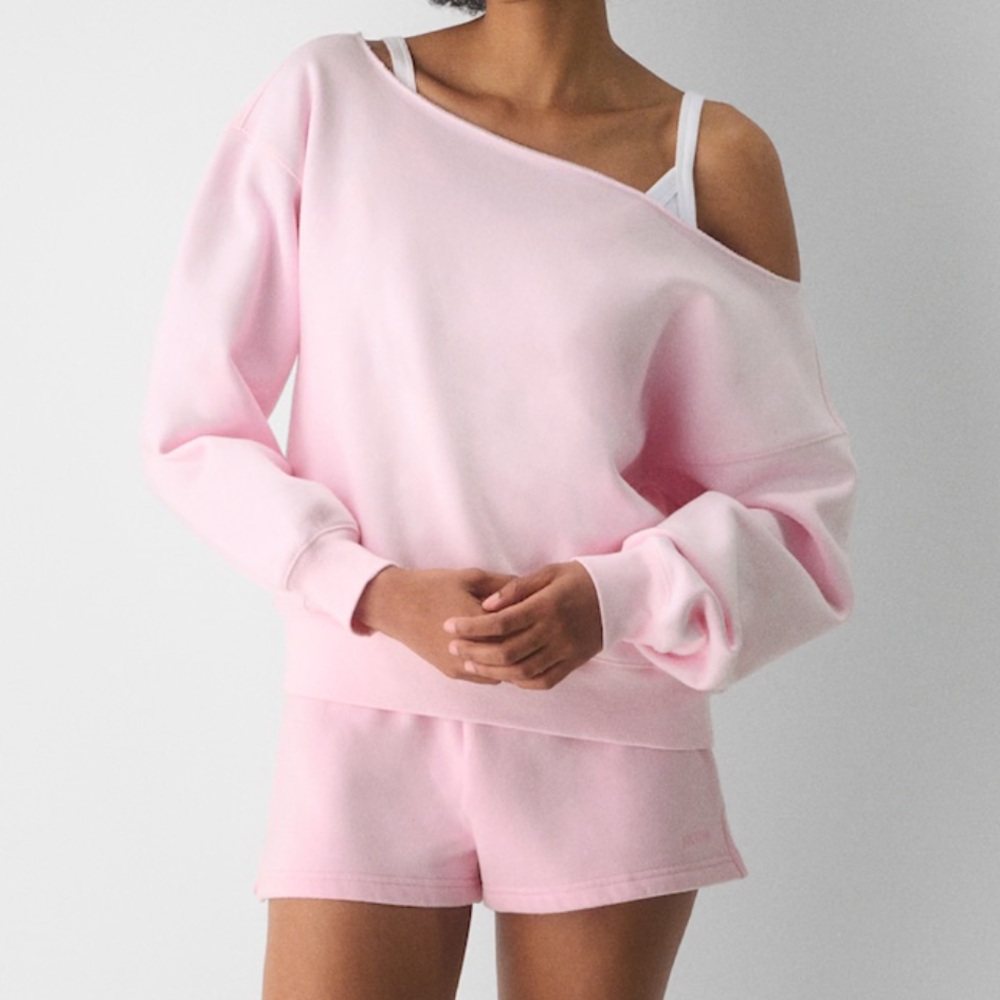 Villa Pink Aritzia Off Shoulder SweatFleece